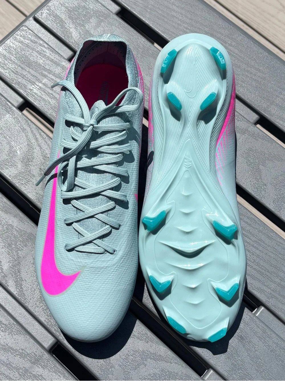 Nike ZM Vapor FG Soccer Cleats with Pink Swoosh